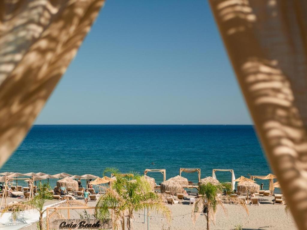 Alia Luxury Suites And Spa Haraki Eksteriør bilde